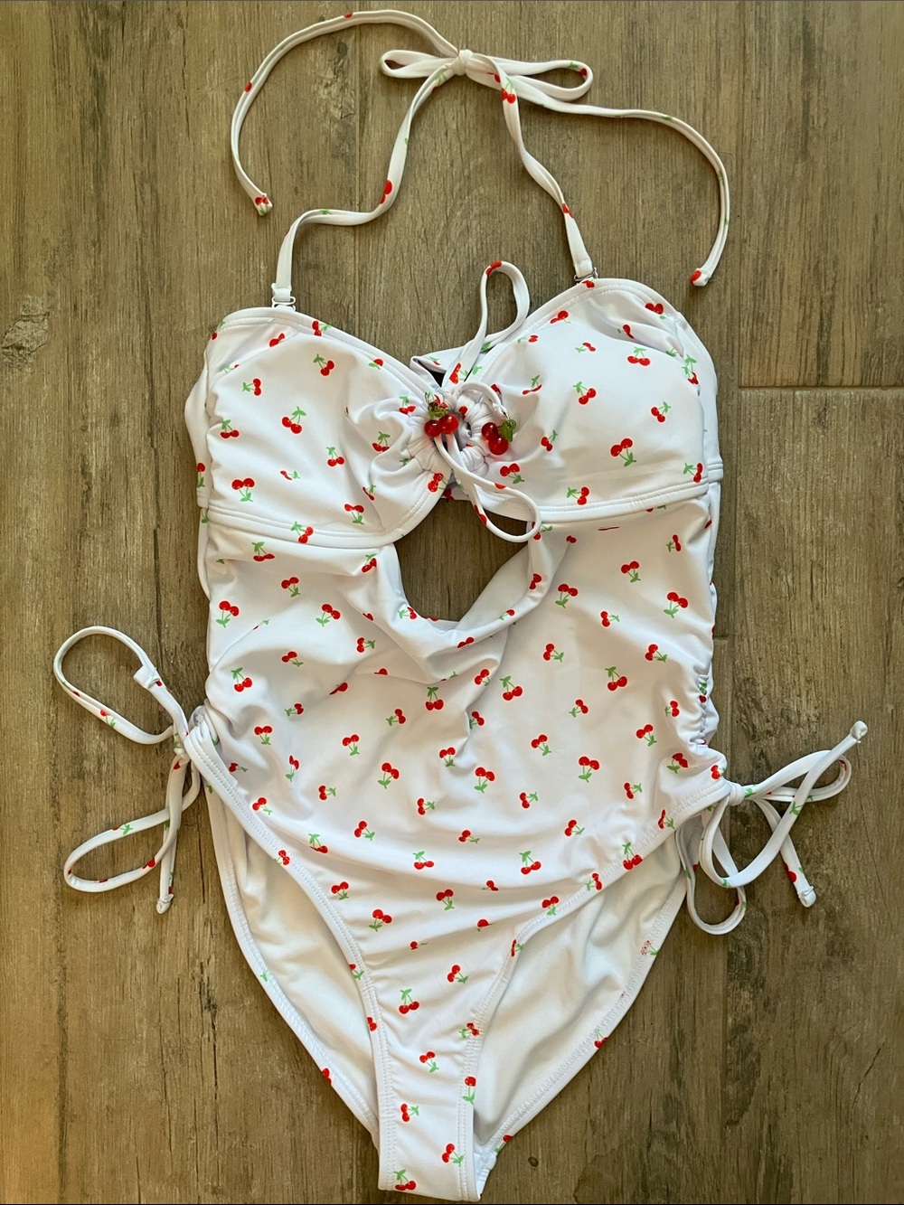 🍒Juicy Couture one-piece cut-out swimsuit with ruched sides sz L NWT
